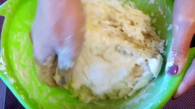 Мини-муравейники.Торт ,,Муравейник,, - порционный вариант к празднику или семейному чаепитию.