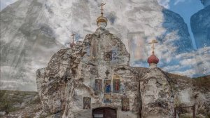 Спасский женский монастырь Костомарово. Пещерный храм