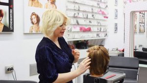 Как правильно выбрать конусную плойку