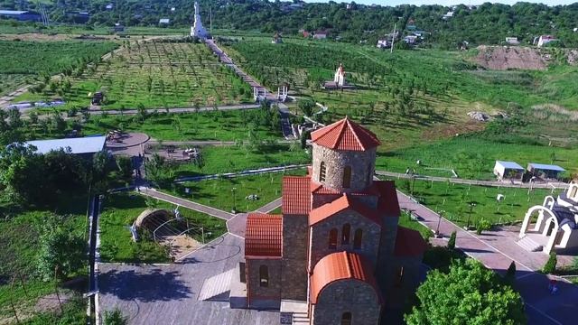 Образ Христа Воскресшего в Ессентуках. Храм Святых Первоверховных апостолов Петра и Павла
