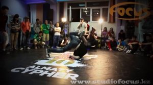 Leonid vs Mongol | Red Bull BC One Kazakhstan Cypher Almaty | Dance Studio Focus