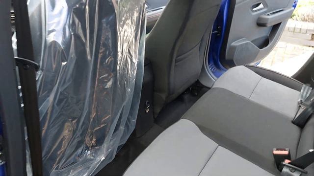 BRAND NEW 2024 DACIA SANDERO STEPWAY EXTREME 1.0 90ps PETROL MANUAL in IRON BLUE @ Dacia Croydon смотреть онлайн