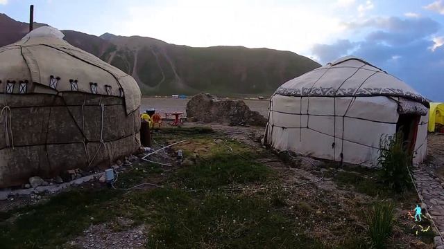 Памир. Алайская долина, Перевал Путешественников 4150 м, Пик Юхина 5130 м. смотреть онлайн