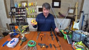 8. Необходимые рыболовные мелочи.