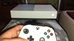 XBOX ONE HOW TO RESET YOUR CONTROLLER FIX!