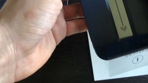 Как наклеить защитное стекло на iPhone 15 Pro?