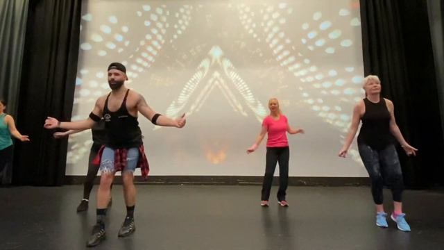 3 TO TANGO ZUMBA - MYSOUL ZUMBA смотреть онлайн