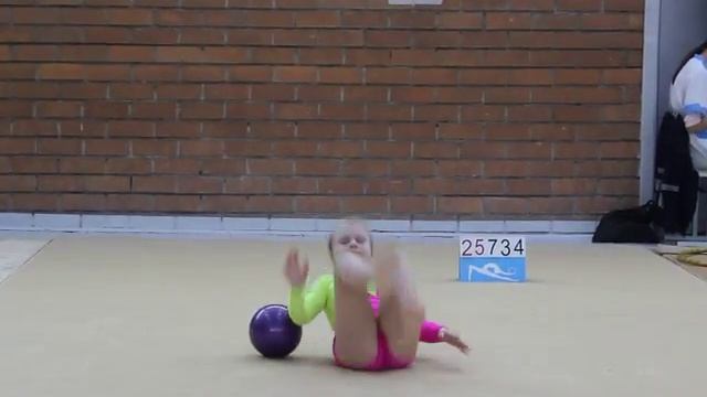 Принцесса спорта. 10 шагов к совершенству. Весна 2017. билет 25734 мяч смотреть онлайн