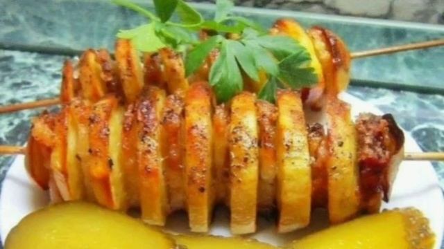*Шашлычки" из картофеля и сала рецепт приготування в описах смотреть онлайн