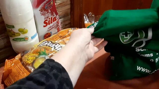 Какие продукты и средства для стирки можно купить в Украине за 10 ЕВРО.