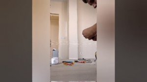 Установка напольной колонны с розеткам.