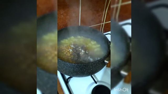 Yoğurtlu etli patates ( Мясо с йогуртом и картофелем )