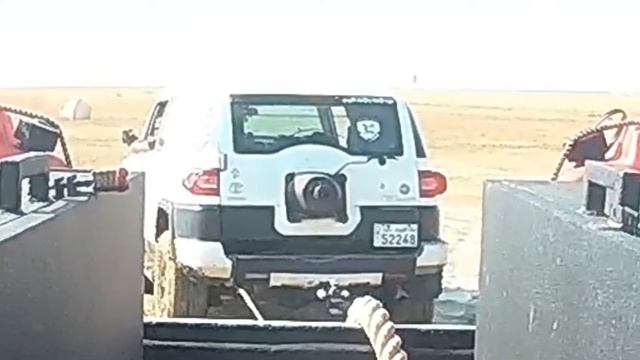 Valkyrie off-road rescue request: Nissan Patrol stuck in mud смотреть онлайн