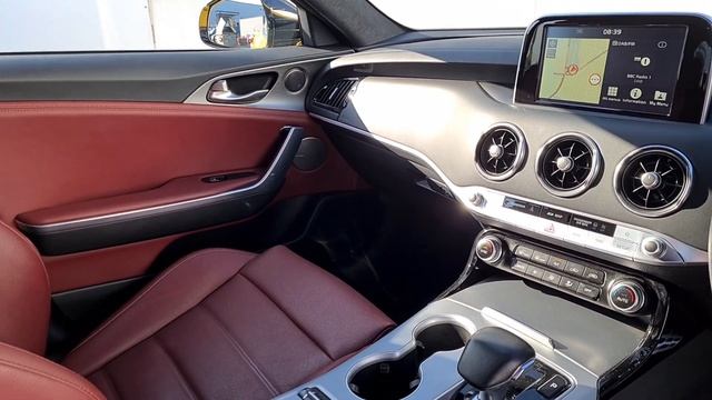 Acorn Kia - LA18PZO - Kia Stinger 2.0 T-GDi GT-LINE S смотреть онлайн