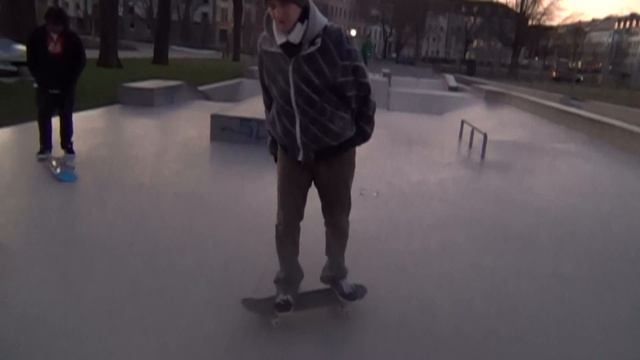 Sony HDR-CX-130 Slow Motion Test смотреть онлайн