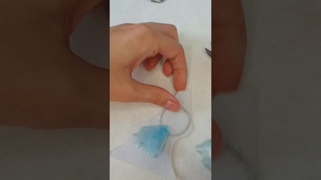 Мастер класс по круглой брошке конфетке смотреть онлайн