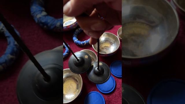 Наборы ПОЮЩИХ ЧАШ Healingbowl лучшее средство СНЯТИЯ СТРЕССА, РАССЛАБЛЕНИЯ и МЕДИТАЦИЙ |