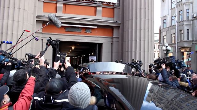 Прощание с Владимиром Этушем в театре Вахтангова смотреть онлайн