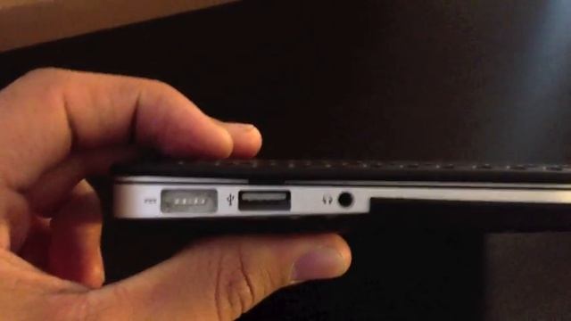 Review: Speak MacBook Air 11