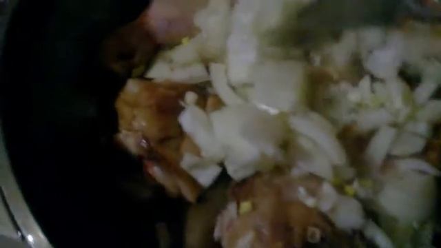 Курица тушеная с луком Tavuk yahnisiТурецкое блюдо.  Жарим жарим кур Рецепт