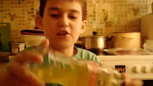 Как сделать большой самолётик смотреть онлайн