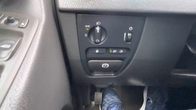 2013 Volvo XC90 3.2L AWD смотреть онлайн