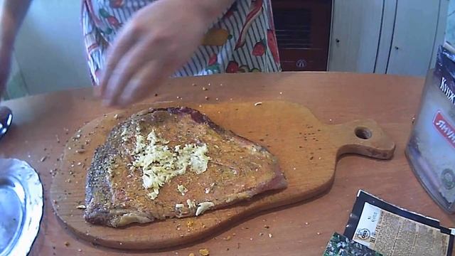 КАК ЗАКОПТИТЬ НУТРИЮ И КУРИНЫЕ КРЫЛЫШКИ. HOW TO SMOKE THE NUTRIA AND CHICKEN WINGS. смотреть онлайн