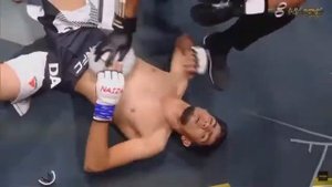 Арман Ашимов пробил корпус в первом же раунде Азербайджанцу