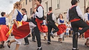 Тарантелла - фортепиано в 6 рук, средние классы ДМШ