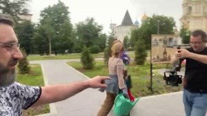 Посадка растений у Новоспасского монастыря