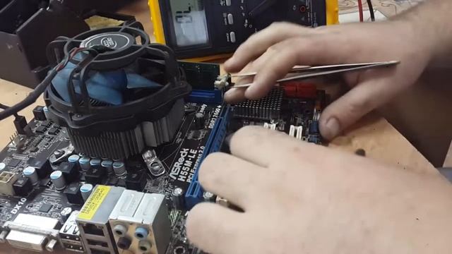 Нет питания на USB (Выясняем) Ремонт материнской платы смотреть онлайн