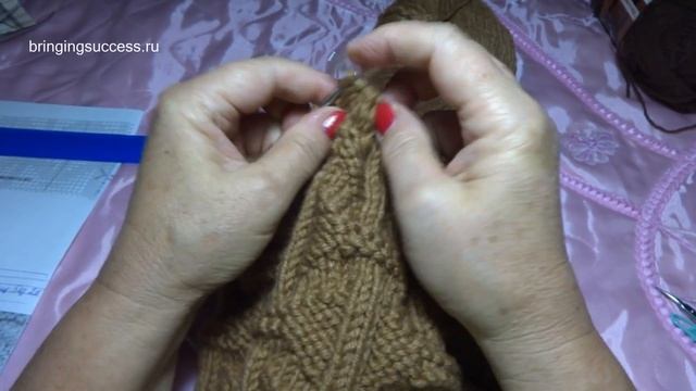 Мужская шапка 58-62 см. Вязание спицами [Часть 2] смотреть онлайн