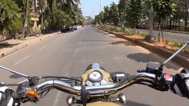 Royal Enfield Classic 500 Desert Storm Review | Faisal Khan смотреть онлайн