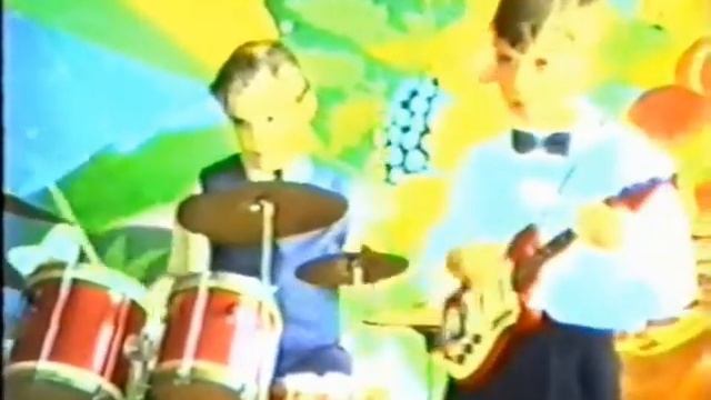 Детский оркестр - "Цыганочка"..wmv смотреть онлайн