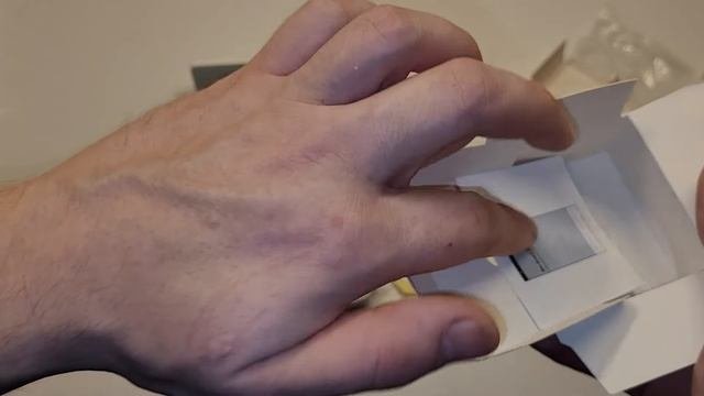 Алиса нажми пальчиком! Обзор Fingerbot и шлюза