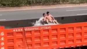 Море море мир бездонный