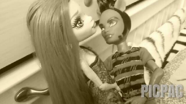 Прикольчик #picpac #monsterhigh смотреть онлайн