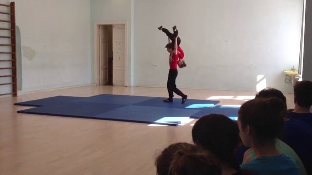 Парная акробатика. 2 семестр. смотреть онлайн