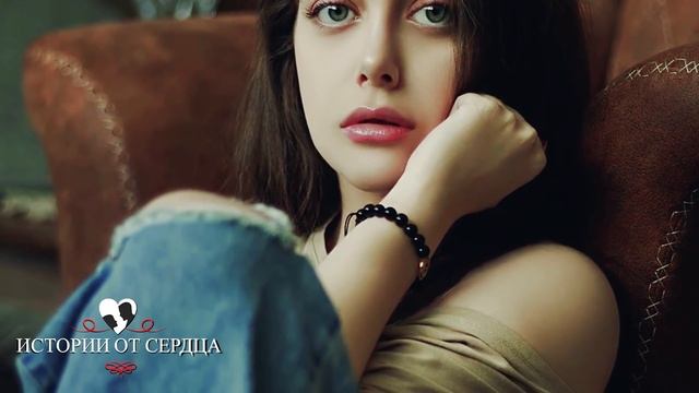 Красотка смеялась над парнем "дурачок с гармошкой", но когда он вышел на сцену и взял микрофон смотреть онлайн