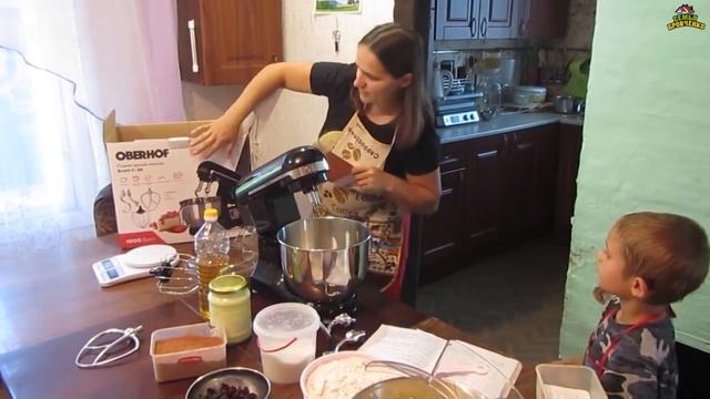 Песочное печенье + обзор планетарного миксера Оберофф. (12.20г.) Семья Бровченко. смотреть онлайн