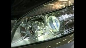 How adjust the head light W204 Mercedes-Benz.