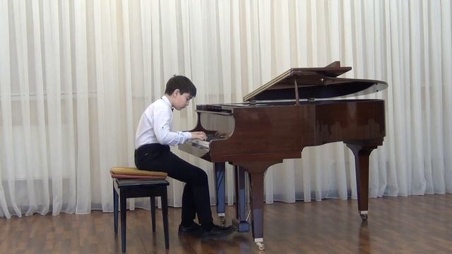 Ф. Лист Этюд №9 Юношеский (Urform der "Ricordanza") смотреть онлайн