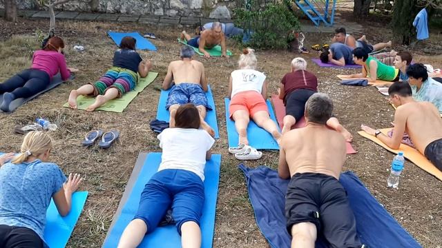 Утренняя йога. Фест в Крыму, сентябрь 2020 смотреть онлайн