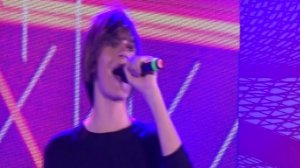 MBAND - Посмотри и Она вернется и приглашения на концерт