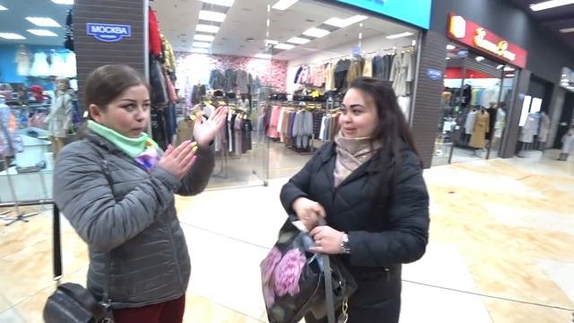 ВСЮ БРИГАДУ ОДЕВАЮТ НЕЗНАКОМЫЕ ДЕВУШКИ \ КУПИЛИ ВСЕЙ БРИГАДЕ ПО ТЕЛЕФОНУ смотреть онлайн