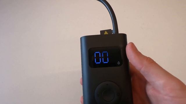 Xiaomi Portable Electric Air Compressor 1S смотреть онлайн