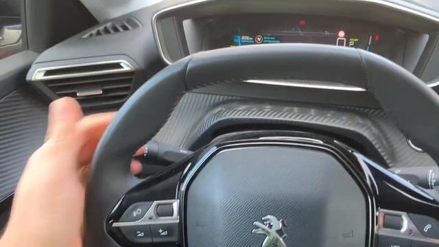 Peugeot e-208 огляд салон всередині 3d панель смотреть онлайн