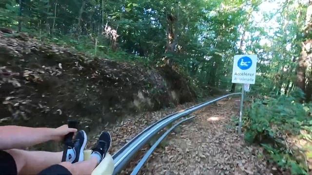 Как покататься на санях летом в горах Нормандии