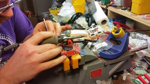 Drummond Phlox - Replacing Drive Motors смотреть онлайн