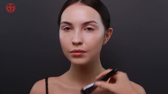 Обзор тональной основы в текстуре HD смотреть онлайн